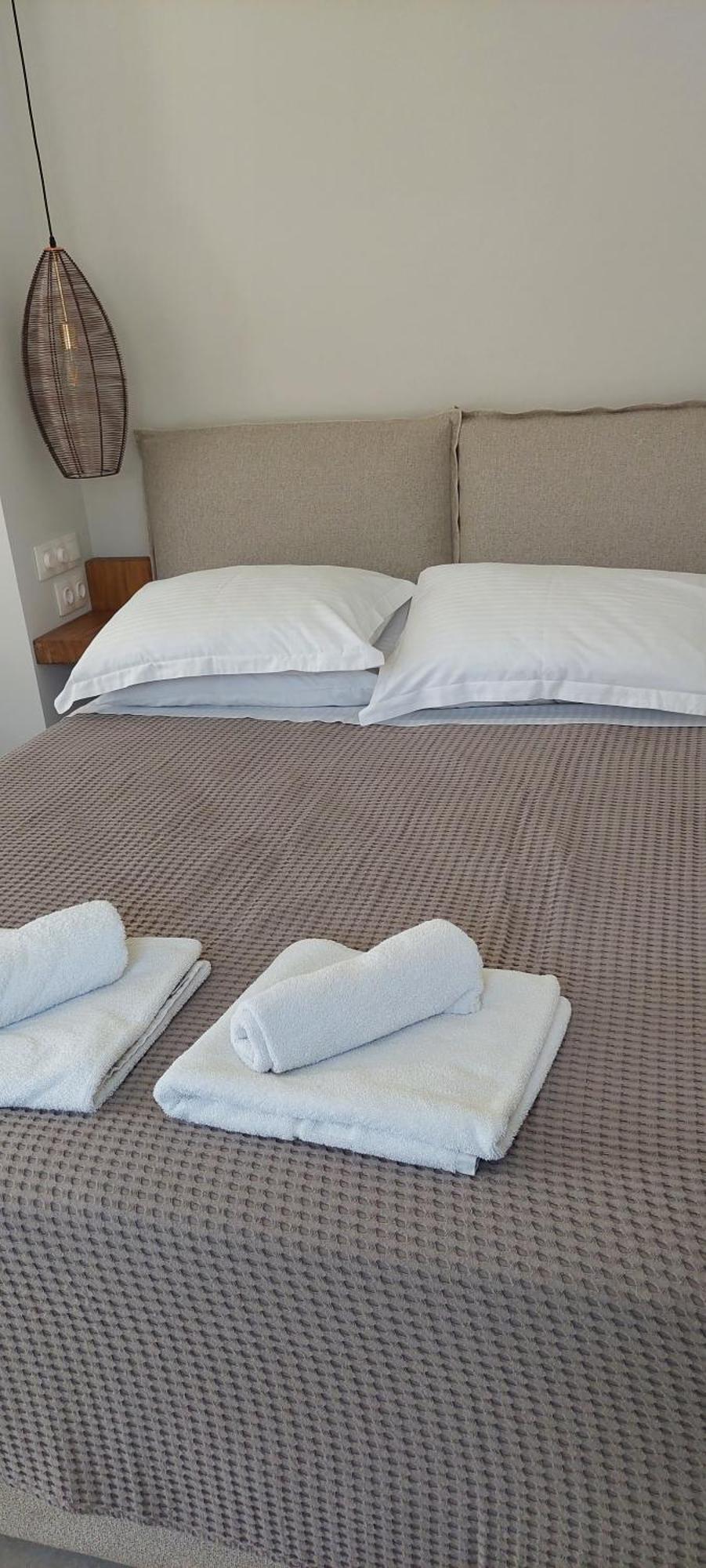Ionian Paths Apartment Perama  Cameră foto